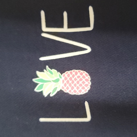 Large Crown & Ivy Navy Pineapple Love Sweatshirt New with tags! - Picture 1 of 6